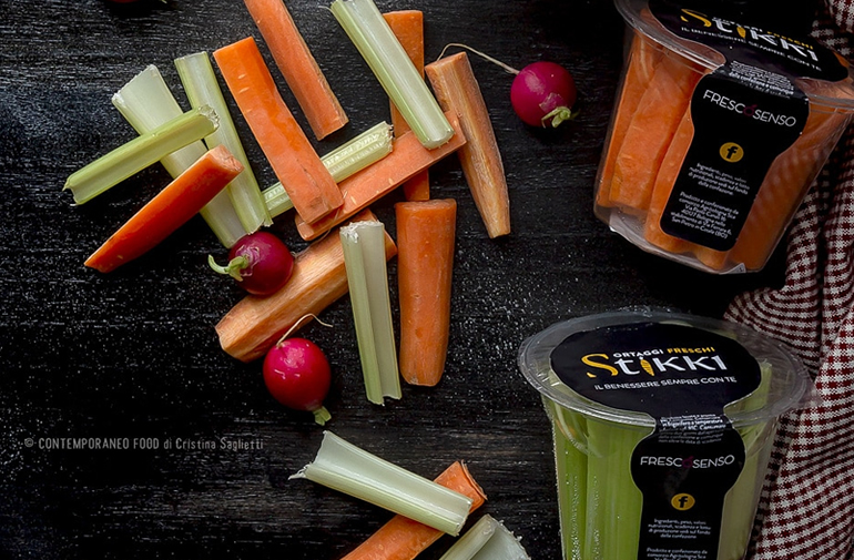 STIKKI, IL MIX DI VERDURE IN STICK FIRMATO FRESCO SENSO